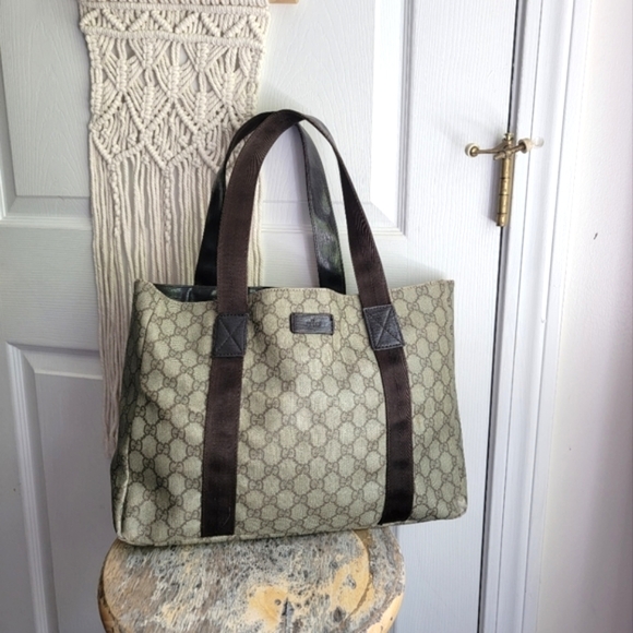 Gucci Green and Brown Signature Tote - Picture 1 of 15